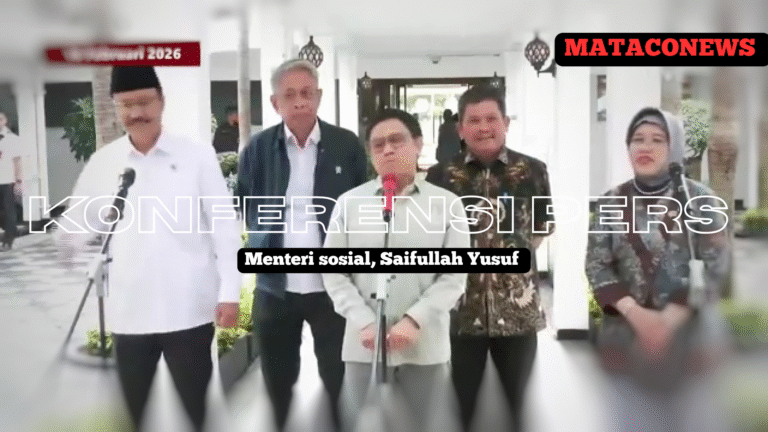 Konferensi pers, Kemensos, didampingi Menteri kordinator Muhaimin, dan wakil Menteri, Agus Jabo