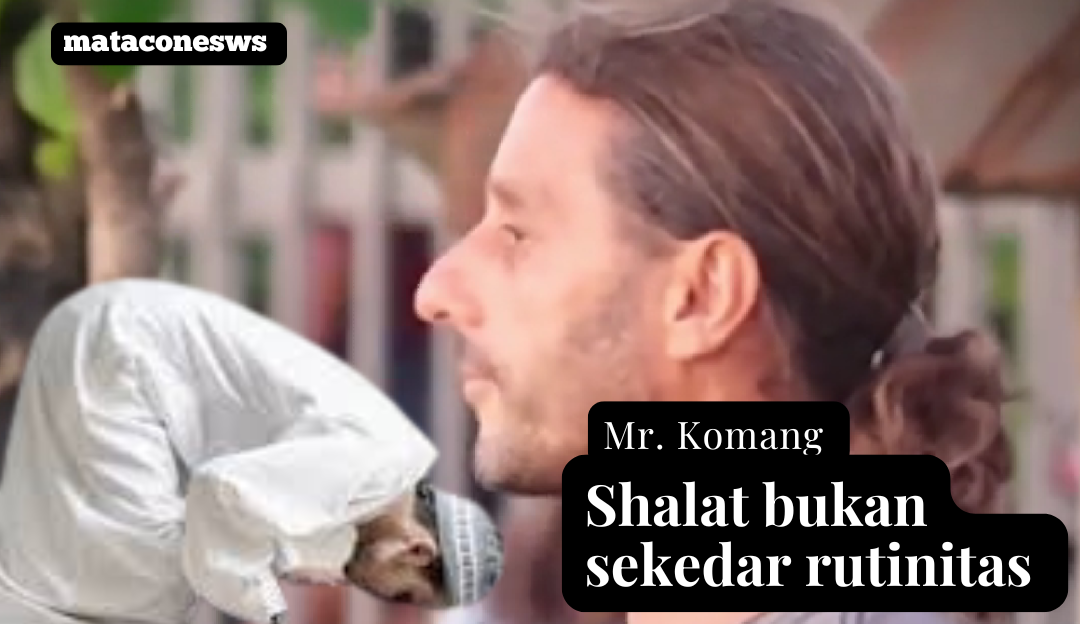 Percakapan religius antara Mr. Komang dengan wisatawan